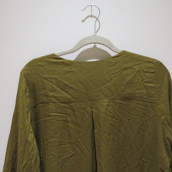 RITU KUMAR AARKE Afnan Festive Floral Embroidered Kaftan Maxi Dress Size M NWT - Picture 12 of 14